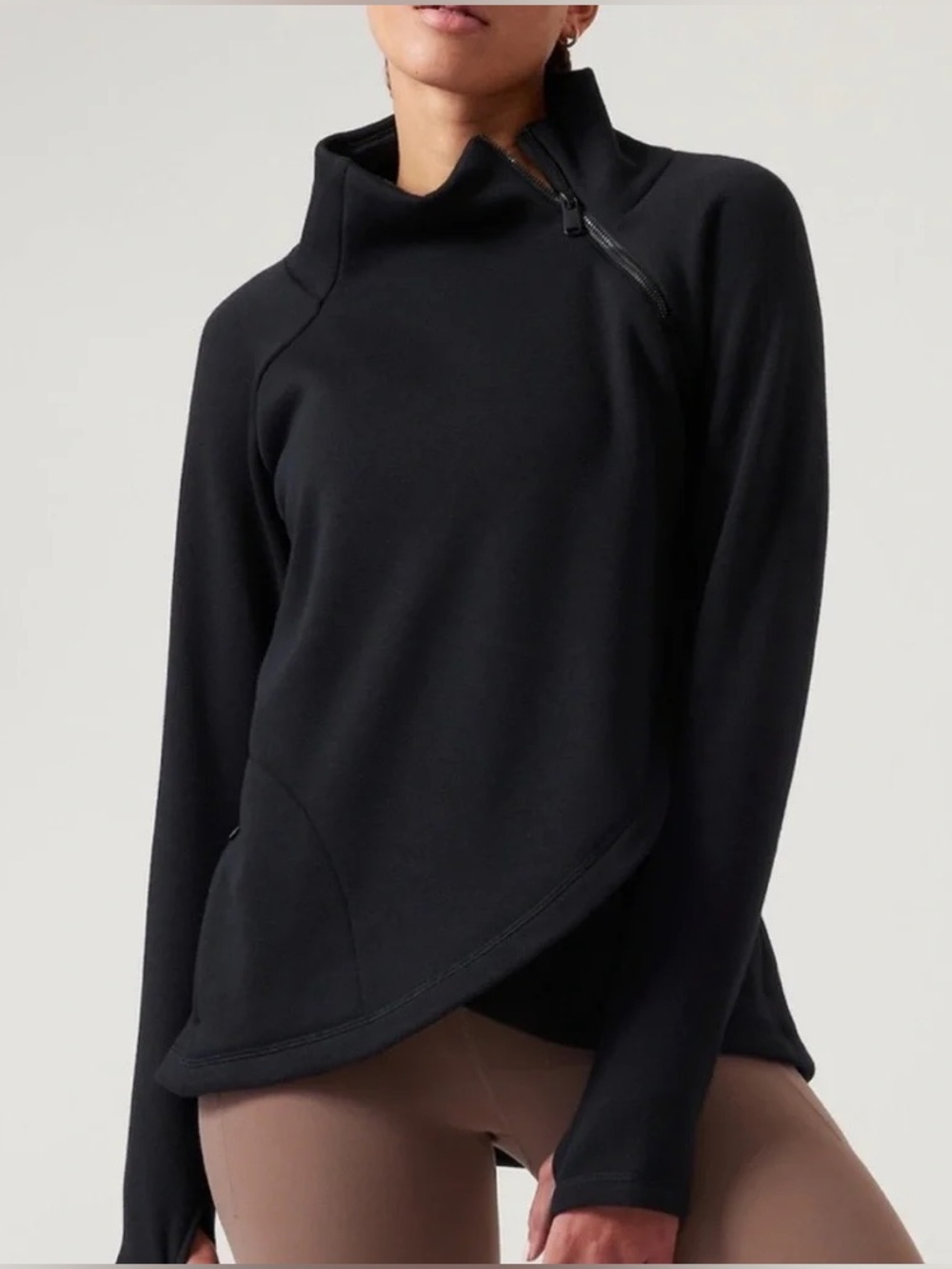 Athleta Cozy Karma Asym Pullover Black Sweatshirt Women’s Small Quarter Zip